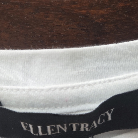 Ellen Tracy Crispy White Lace Sleeve Top Medium Eyelet Lace Sleeves NWT - Picture 8 of 9